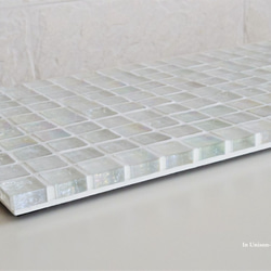 【M様オーダー品・サイズ変更】透き通ったクリアカラー Slim ガラスモザイクタイルのディスプレイトレイ 2枚目の画像