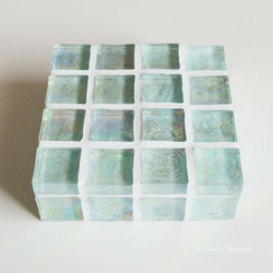 【D様オーダー品・サイズ変更】ウォーターブルー ガラスモザイクタイルのディスプレイトレイ 4枚目の画像