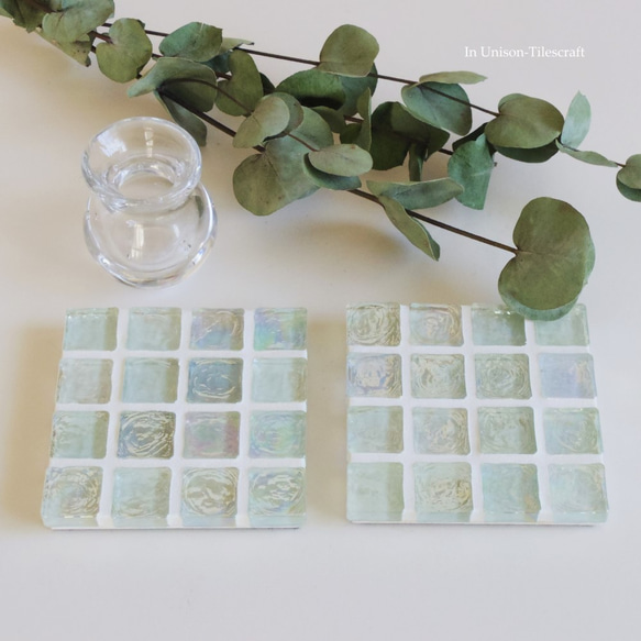 ハンドメイド　コースター2枚セット　小物敷きなどに クロスステッチの和柄コースター2枚組／煉瓦 コースター