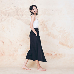 手工棉麻低襠褲裙-黑 Handmade drop-crotch culottes - Black 第3張的照片