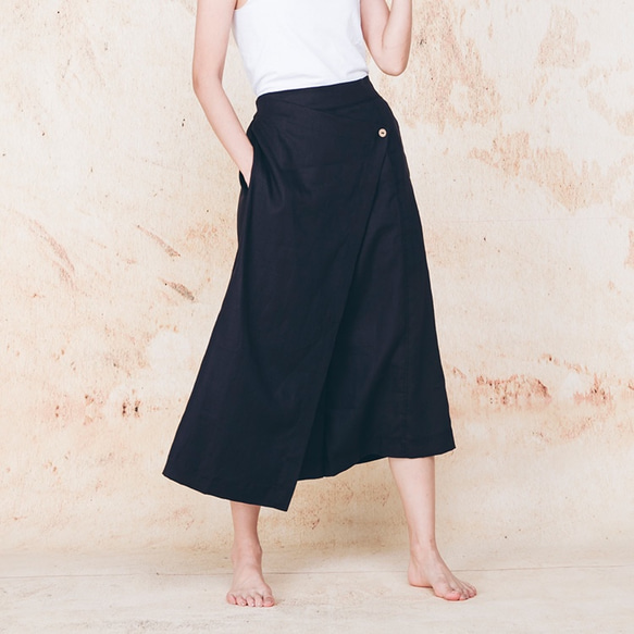 手工棉麻低襠褲裙-黑 Handmade drop-crotch culottes - Black 第4張的照片