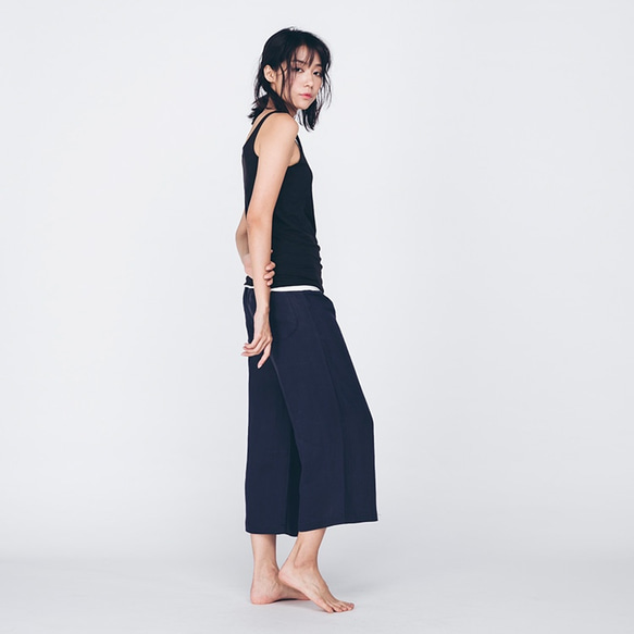 亞麻七分褲 - 海軍藍 Signature cropped straight-leg pants - Navy 第4張的照片