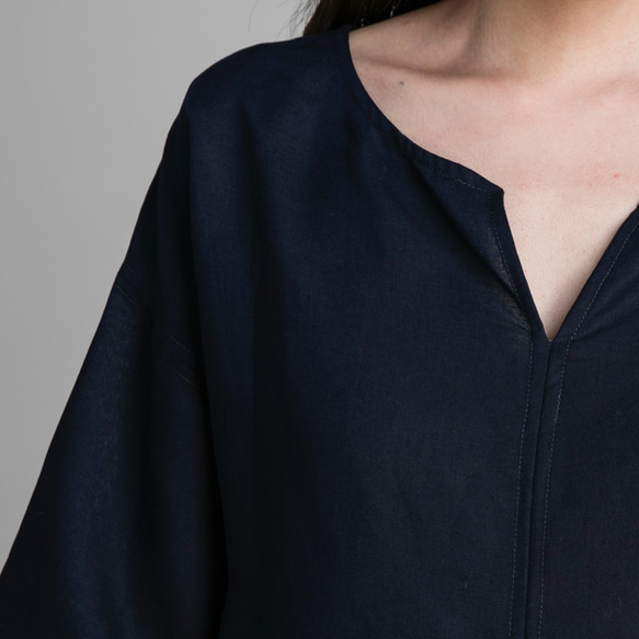 V領五分袖上衣 - 海軍藍 V-neck half sleeve drape top - Navy 第2張的照片