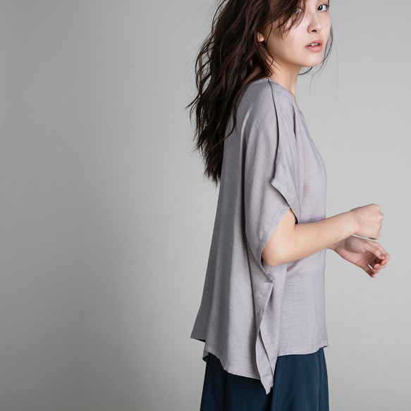 梯形衫 - 紫丁香 Draped asymmetric top - Lavender 第5張的照片