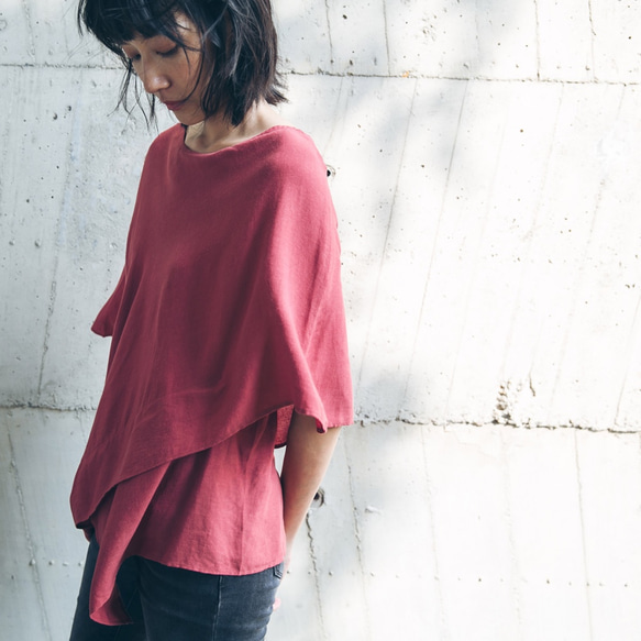 斗篷 - 磚紅 Cape-effect drape top - Brick red 第1張的照片