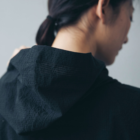 復古赫本大衣 - 黑 Hooded Raglan Coat - Black 第5張的照片