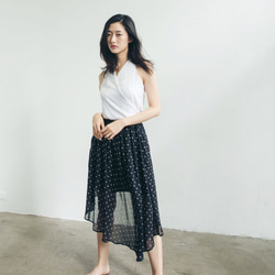 法式拼片裙 - 點點 Lined asymmetric midi skirt - Dots 第1張的照片