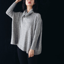 牧羊人垂領羊毛衣 - 霧灰 Knitted roll neck jumper - Misty gray 第2張的照片