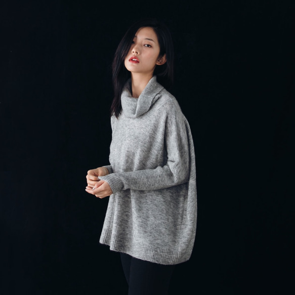 牧羊人垂領羊毛衣 - 霧灰 Knitted roll neck jumper - Misty gray 第3張的照片