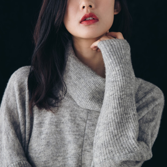 牧羊人垂領羊毛衣 - 霧灰 Knitted roll neck jumper - Misty gray 第7張的照片