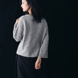 立體接邊羊毛衣 - 霧灰 Deconstructed crewneck sweater - Mistry gray 第5張的照片