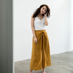 前綁帶開岔褲 - 芥黃 Wrap-effect tie-front pants - mustard 第2張的照片