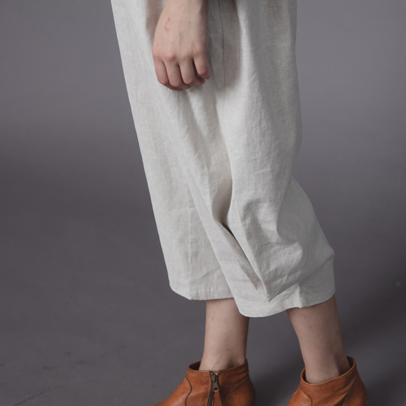 立體菱角寬褲 - 杏 Structured tapered pants - Beige 第5張的照片