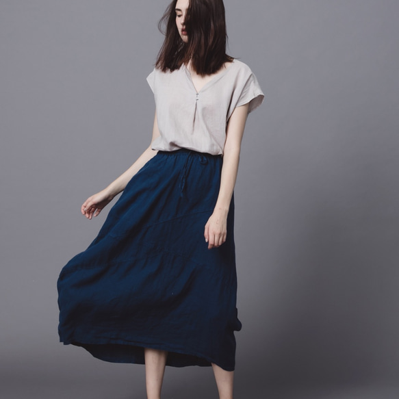 水鑽裙 - 海軍藍 Diamond structured skirt - Navy 第3張的照片