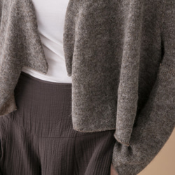 捲邊毛海罩衫 - 奶茶灰 Curly mohair cardigan - Tea & gray 第7張的照片