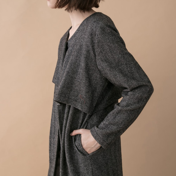 風衣式無領大衣 - 人字紋 Trenchcoat-style collarless coat - herringbone 第7張的照片