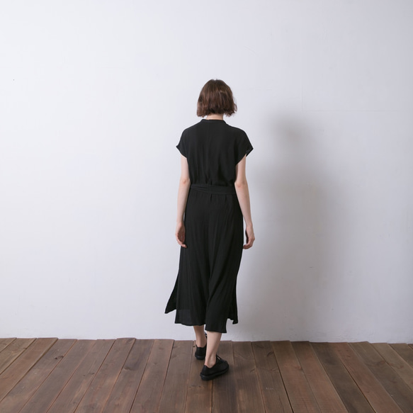 長版下擺開衩洋裝 - 黑 第7張的照片