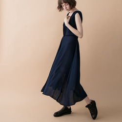 扭結背心洋裝 - 海軍藍 Twist front sleeveless midi dress - Navy 第7張的照片