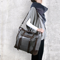 UN1 Leather Keep All Large Travel Bag– Frost Gray 1枚目の画像