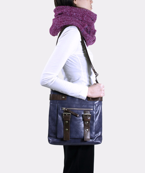 Influxx UN1 CrossboLeather Pouch / iPad Bag – Purple Reign 1枚目の画像