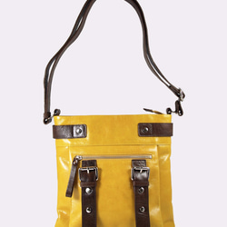 Influxx UN1 CrossboLeather Pouch / iPad Bag – Spectra Yellow 2枚目の画像