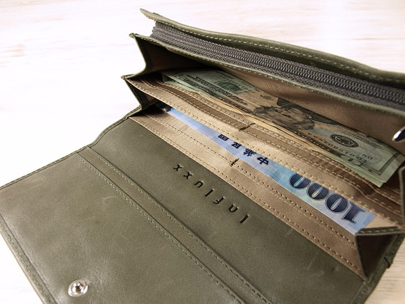 Aubrey Envelope Leather Wallet – Dark Olive Green 7枚目の画像