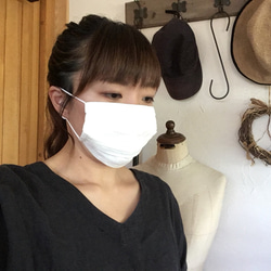 [セール]リネンのマスク 小さめサイズ  フィルターポケット付きと夏マスクの2点セット 6枚目の画像