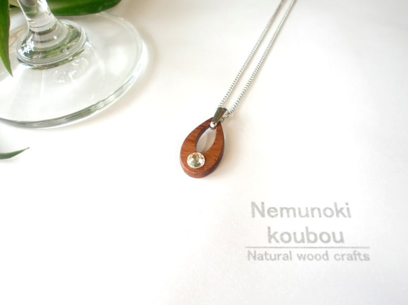 Timber necklace (Swarovski) 「Water drop Ⅱ」 第2張的照片