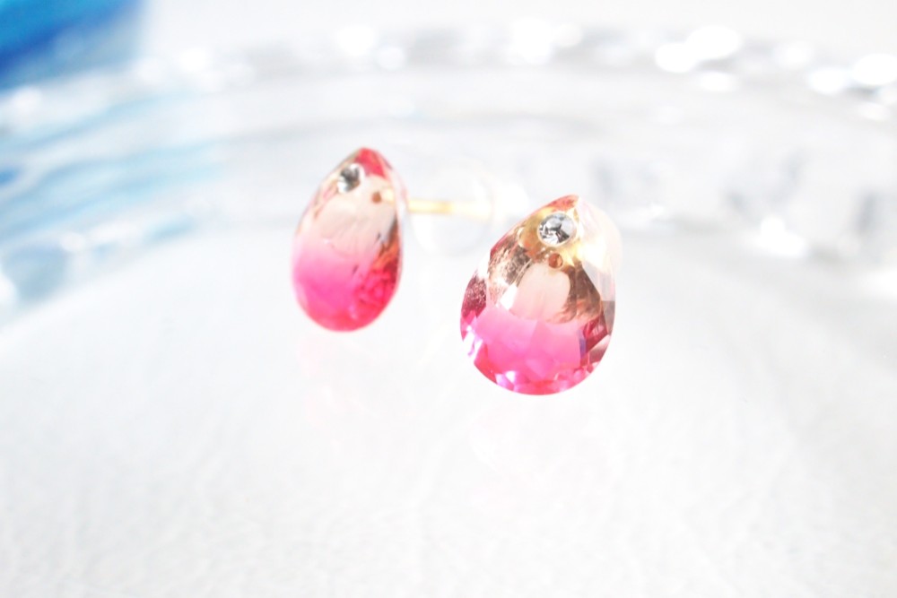 K18 ガラス ピアス ISGLK18E331400Y