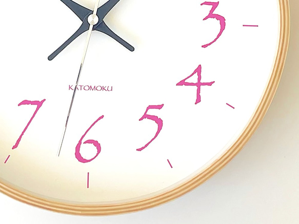 KATOMOKU plywood clock 20 ライトピンク km-119LP  掛け時計 連続秒針 7枚目の画像