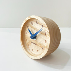 KATOMOKU mini clock 2 ネイビー km-125NV 置き時計 木の時計 2枚目の画像