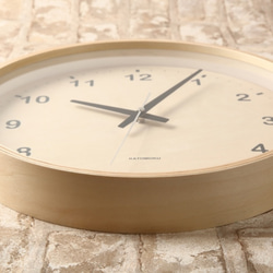 KATOMOKU plywood wall clock ナチュラル 電波時計 連続秒針 km-34LRC φ304mm 3枚目の画像