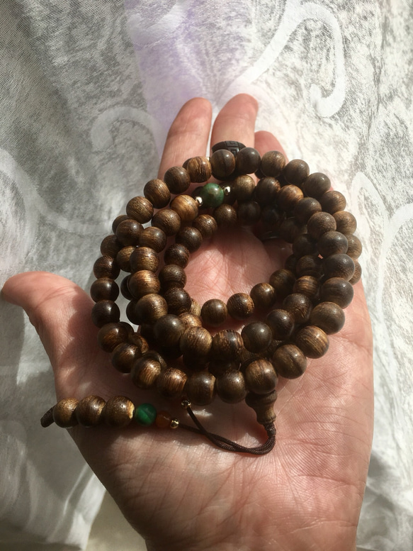 108 Incense wood  rosary beads108。      沉香木数珠 第4張的照片