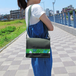 客家桐花哈客手工小書包肩背 斜背-草綠色 第2張的照片
