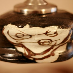 黒織部のひしゃげたランプセード　６５ 3枚目の画像