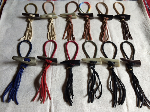 AMS / leather hair accessory 5枚目の画像