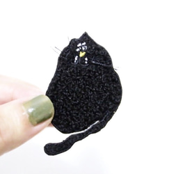 猫の刺繍ブローチ/ピン横目ジープ 2枚目の画像