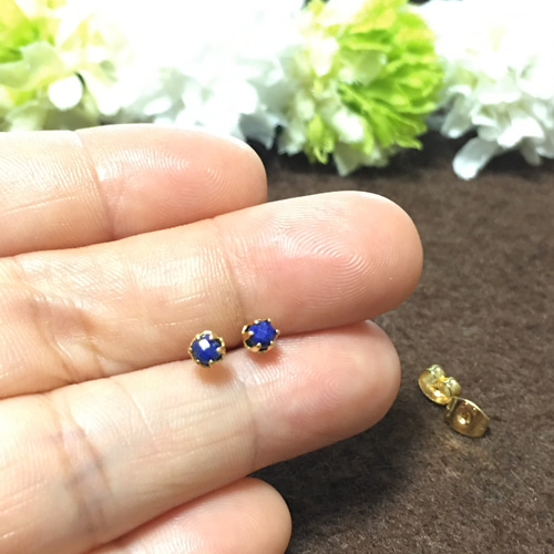サージカルステンレス　ラピスラズリたんのピアス！ 透明感あふれるラピスラズリピアス 水晶 サージカルステンレス
