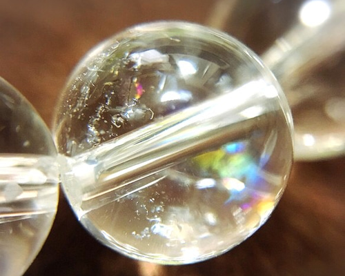 7つの光が願いを叶える】アイリスクォーツ・レインボー水晶の
