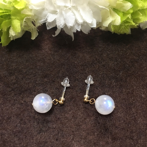 k14gf】【奇跡を呼ぶ・未来予知】レインボームーンストーンのお肌に