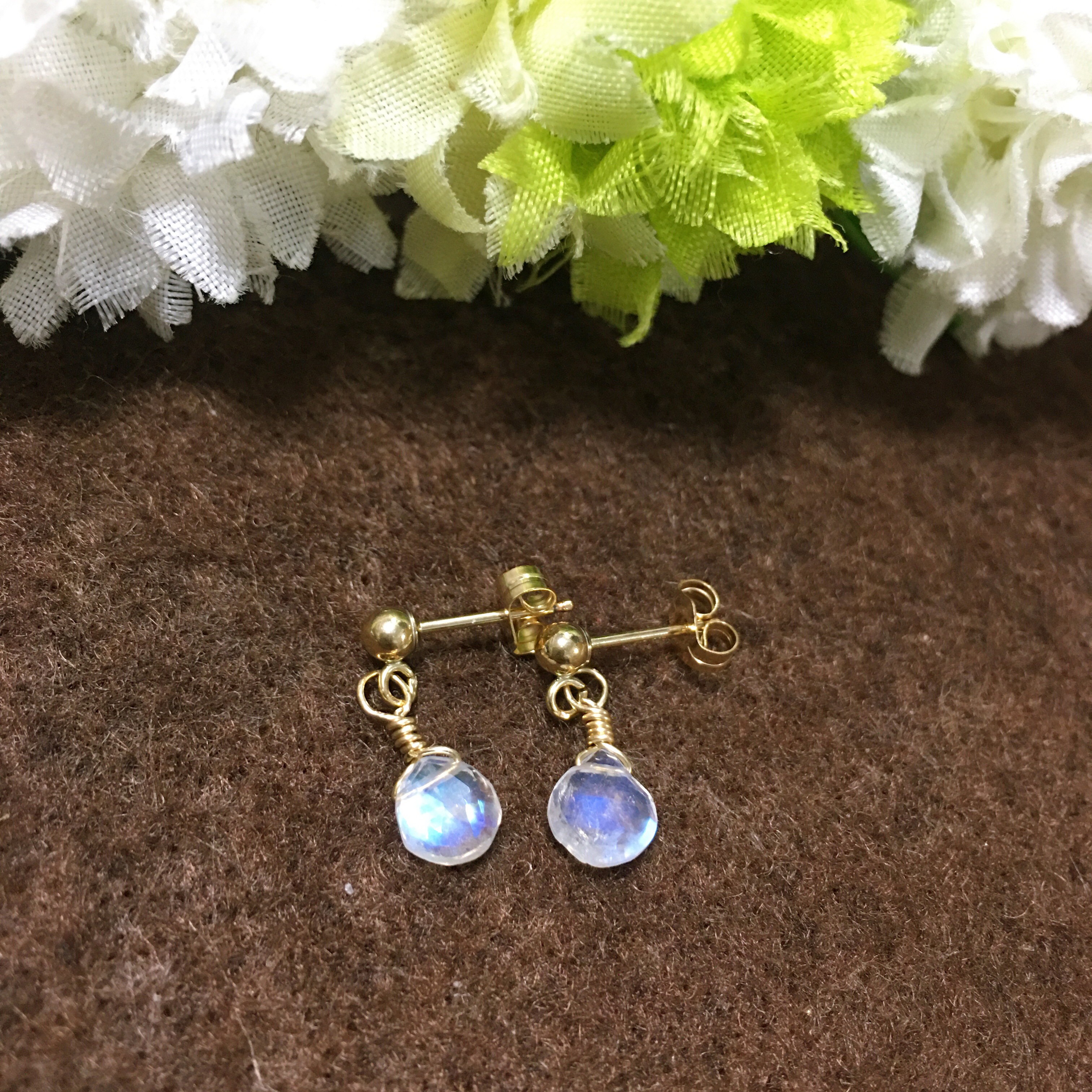 9/30まで出品⭐︎ MHT レインボームーンストーン　ピアス