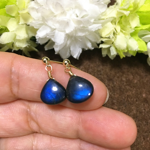 ちか☺︎ 3点作品☆ 宝石質マロン型ブラックラブラドライトピアス ちか様専用︎ 3点作品 宝石質マロン型ブラックラブラドライト