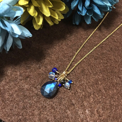 14kgf 】【魅惑の輝き、強運に導く】ブラックラブラドライト