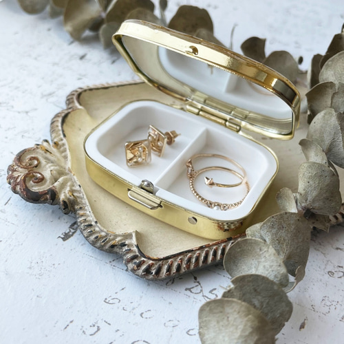 シマエナガ❁⃘*.゜レジンピルケース 雪の結晶 【公式通販】