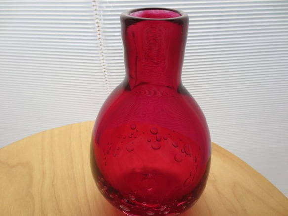 ボトル花器：紅...「Aqaコレクションから」 2枚目の画像