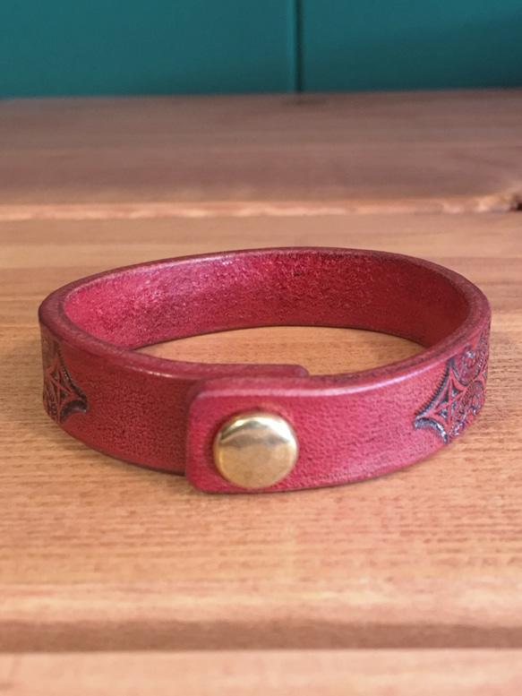Geometric bracelet【Red×Antique】 3枚目の画像