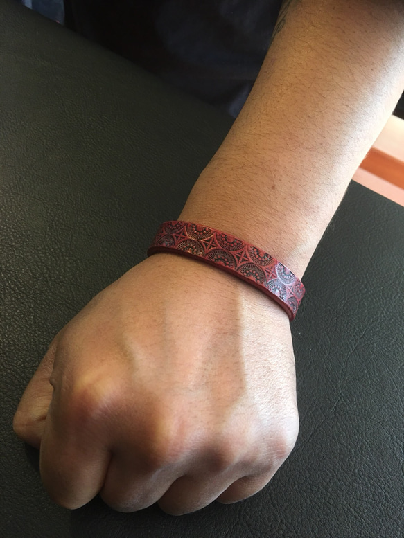 Geometric bracelet【Red×Antique】 5枚目の画像