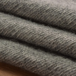 50cm* [設得蘭羊毛] 100%羊毛布料/斜紋/斜編織/寬幅/秋冬/日本製造/布料/麻灰色 第2張的照片