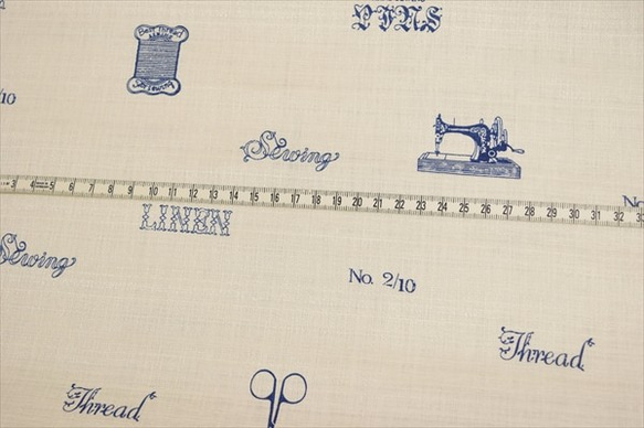 [KOKKA]亞麻JAM /亞麻布100％/古董縫紉圖案/亞麻織物/白 第1張的照片