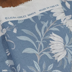 50cm【Laura Ashley】Laura Ashley/PARTERRE/碎花圖案/半麻麵料/英國進口 第7張的照片